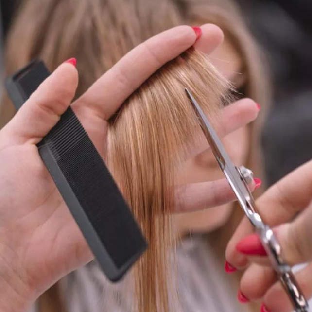 Стрижка женская