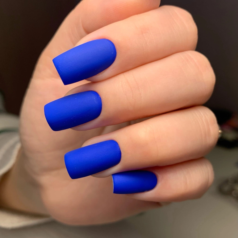 Маникюр с покрытием