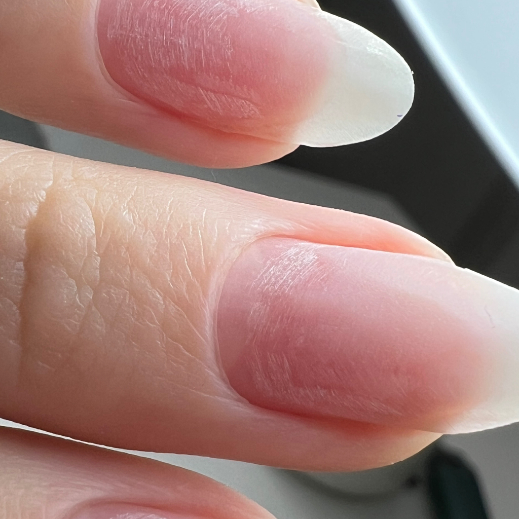 Маникюр без покрытия