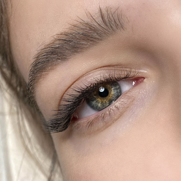 Наращивание ресниц 2-3D