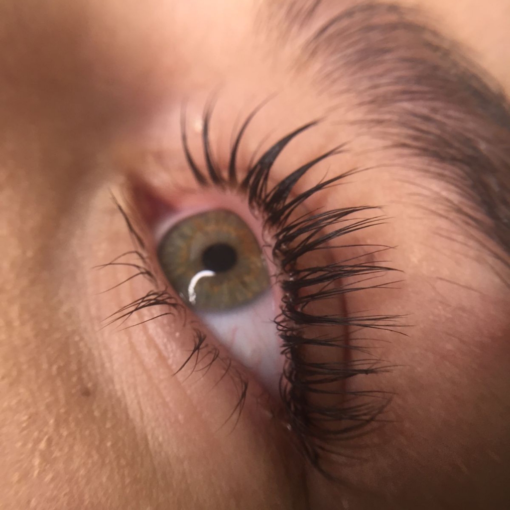 Ламинирование ресниц