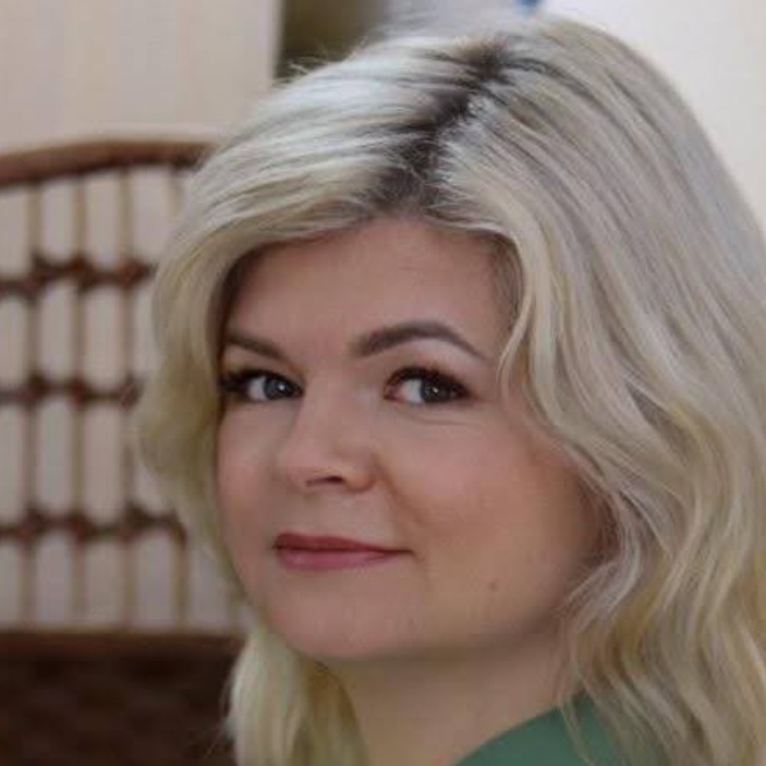 Попова Анна