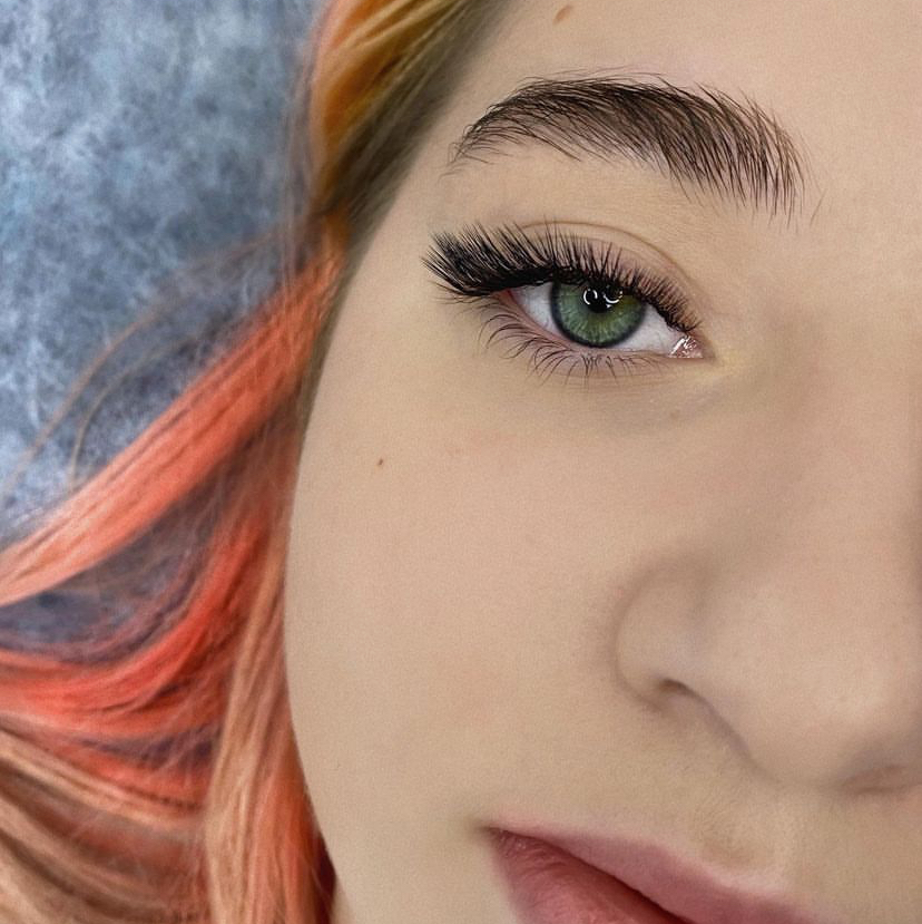 Наращивание ресниц 2D