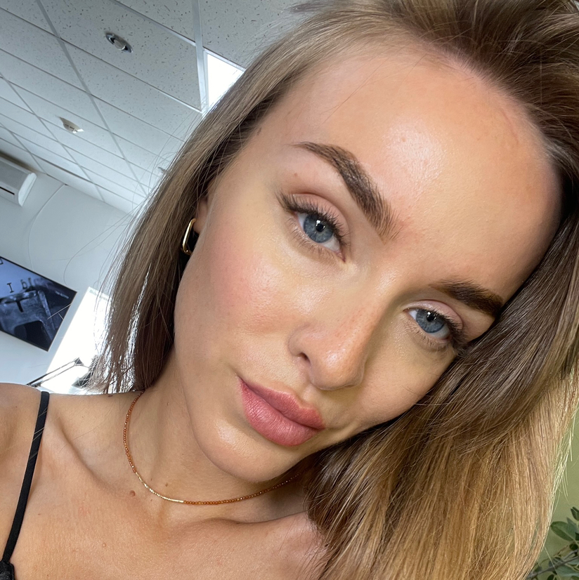 Оформление бровей (окрашивание + коррекция)