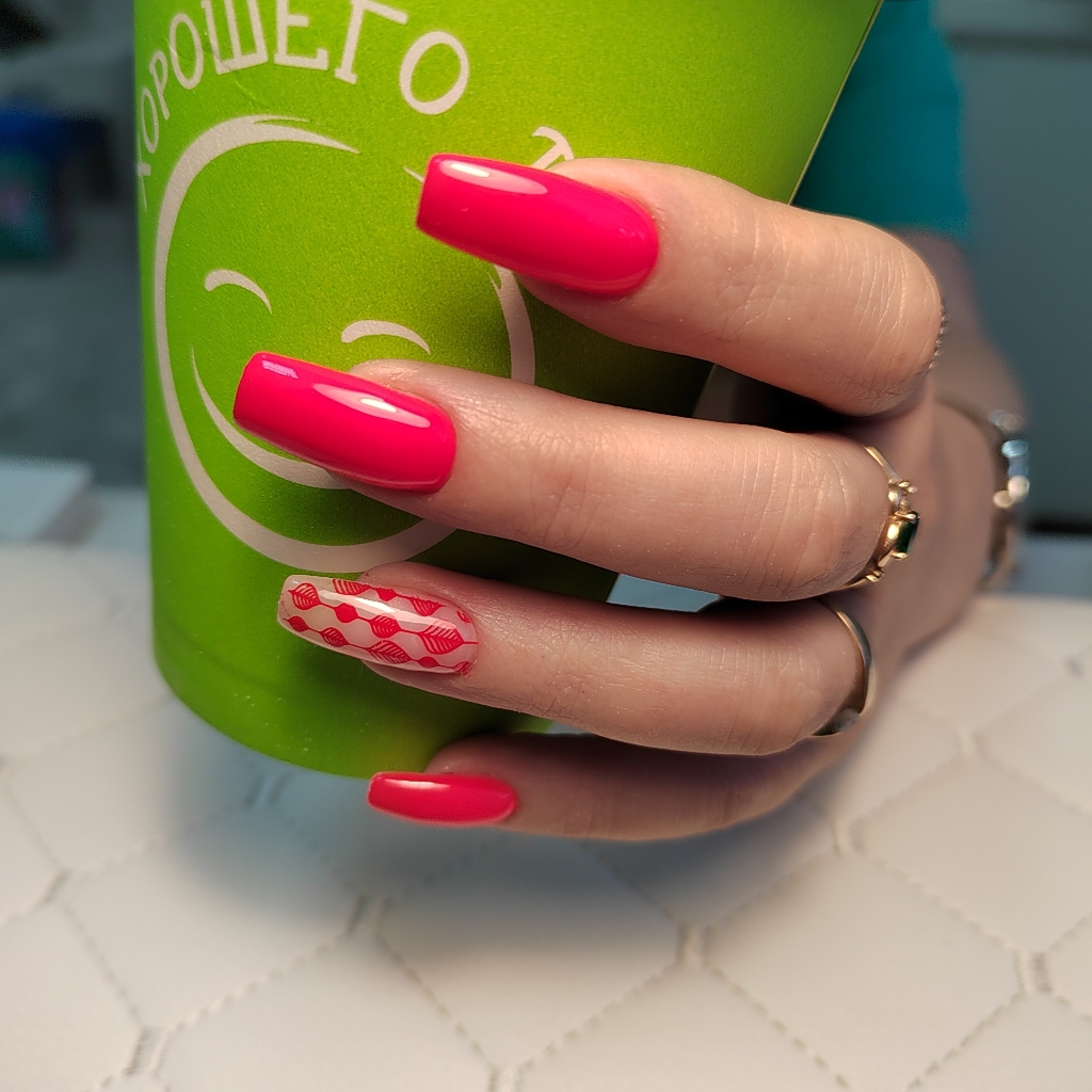 Маникюр аппаратный