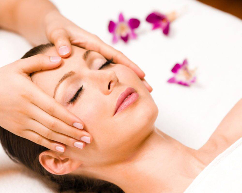 Массаж лица классический / пластический