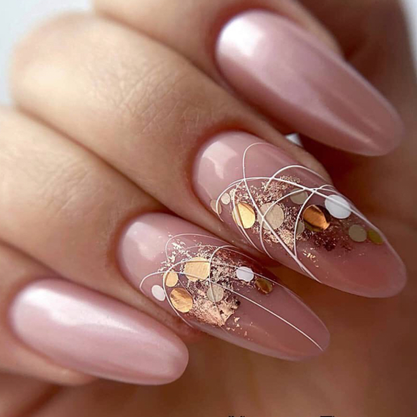 Наращивание ногтей