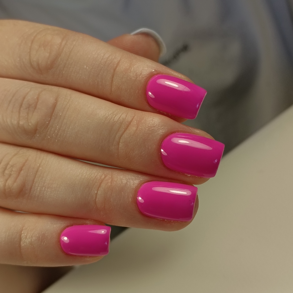 КОРОТКИЕ
снятие+маникюр+укрепление