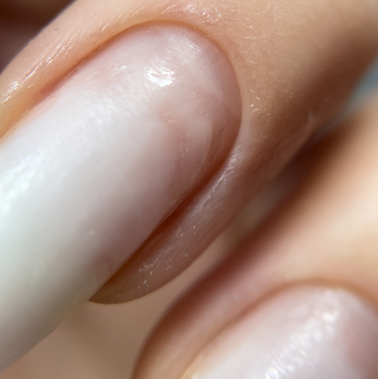 Маникюр без покрытия