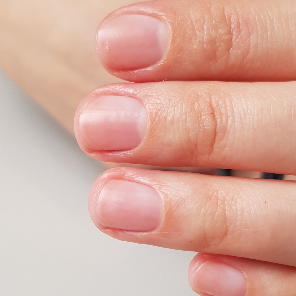 Маникюр (обработка) БЕЗ покрытия гель-лак