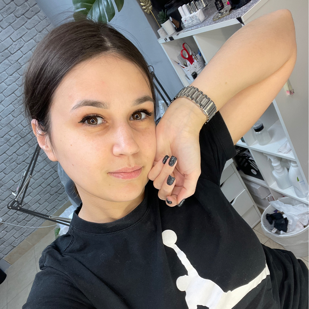 Яна