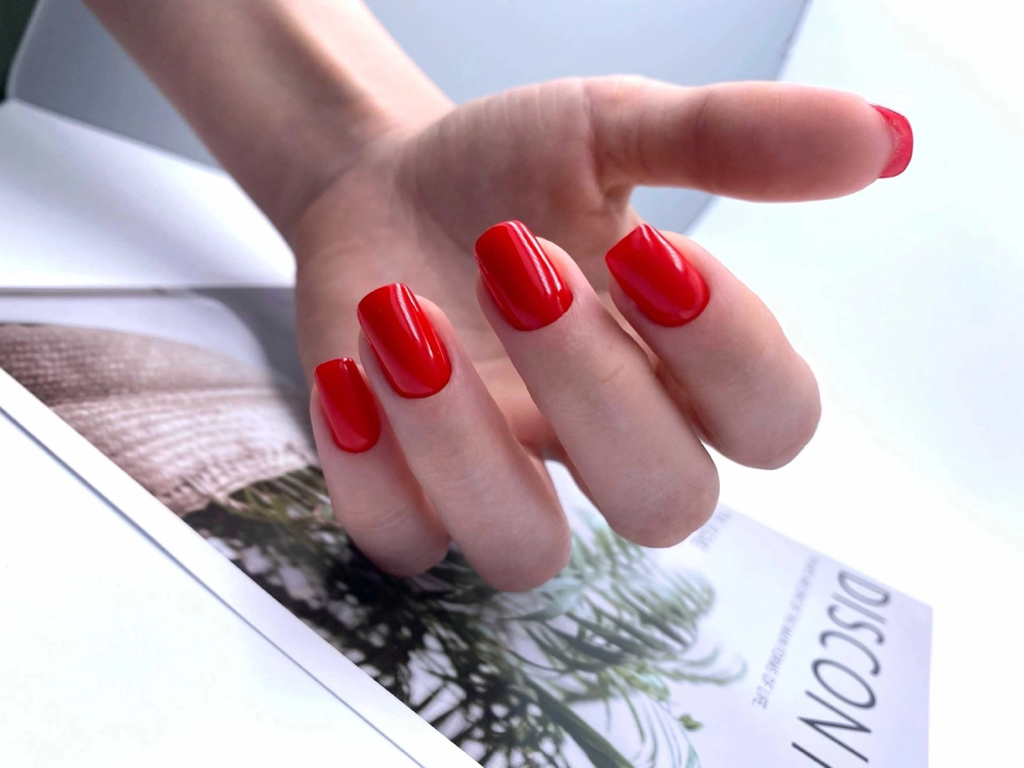 Маникюр с укреплением и покрытием гель-лак длина 0-2 мм