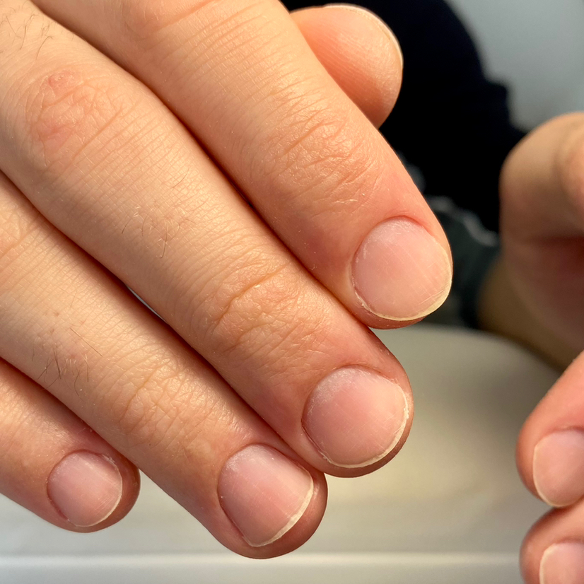 Маникюр мужской