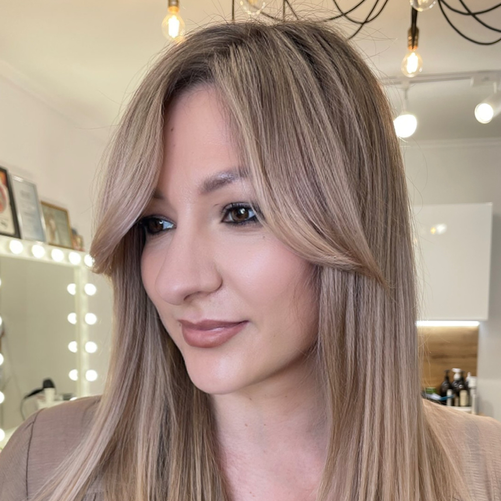 Стрижка челки