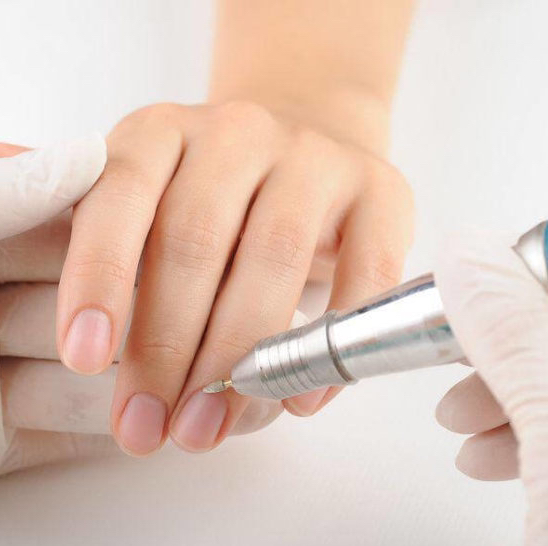 Маникюр аппаратный /Комби (без покрытия)