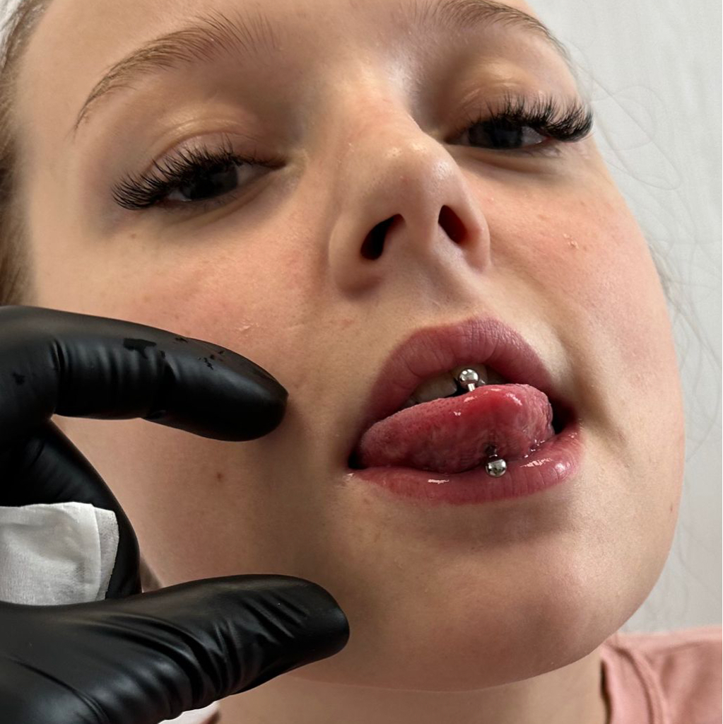 Пирсинг языка