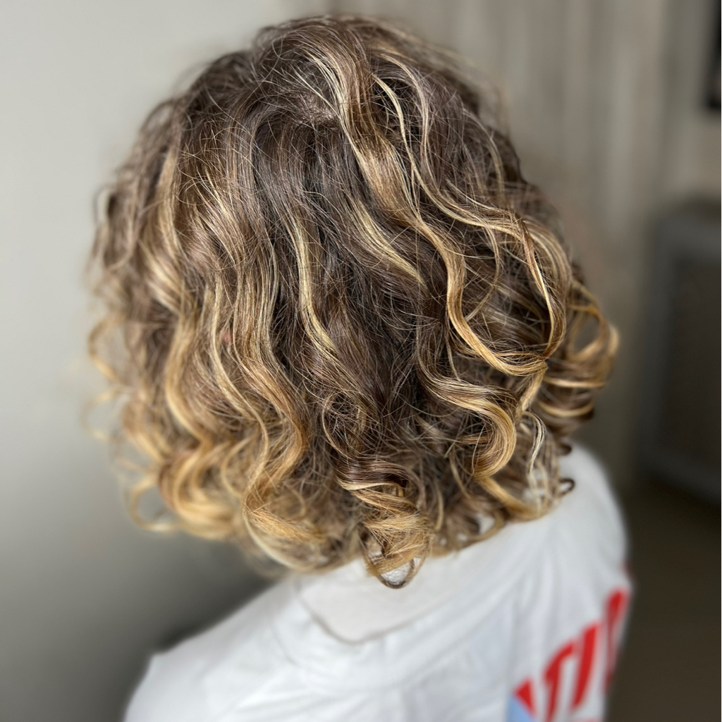 Укладка - кудри (короткие волосы)