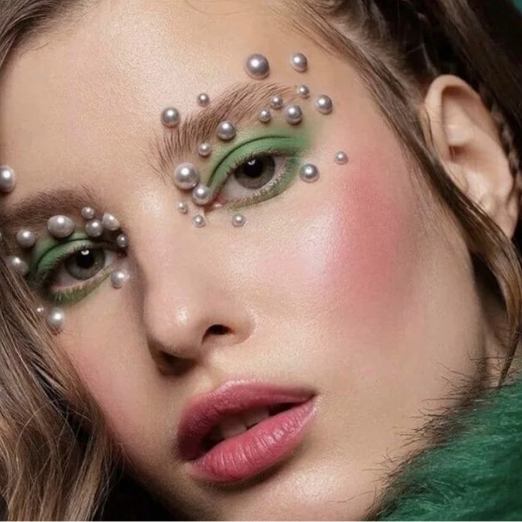 Тематический макияж