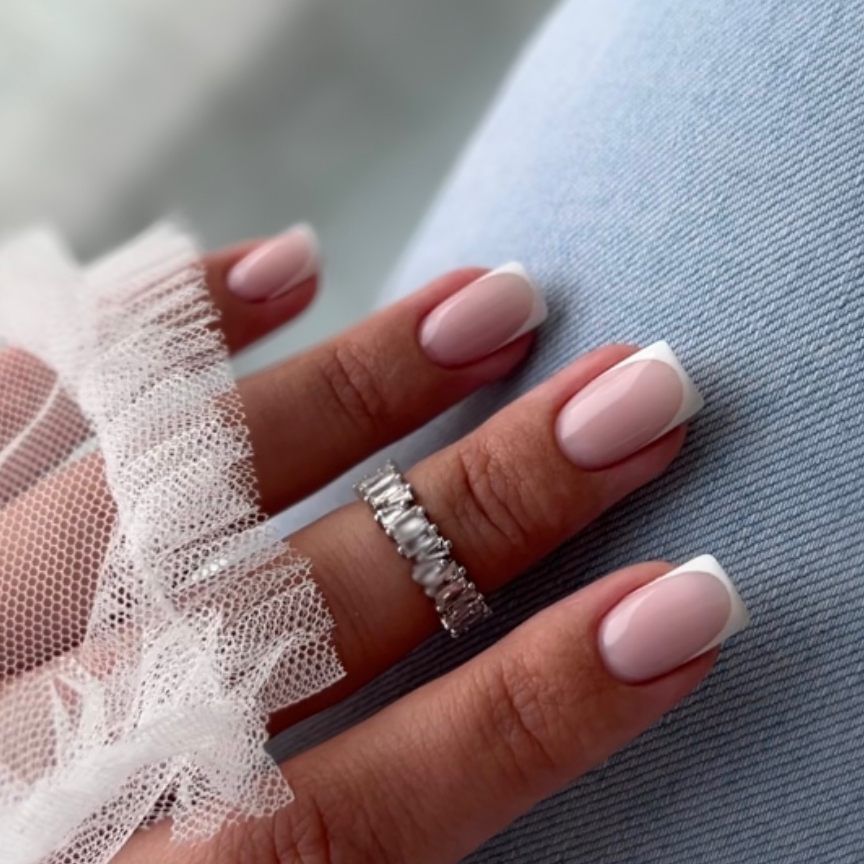 Французский маникюр