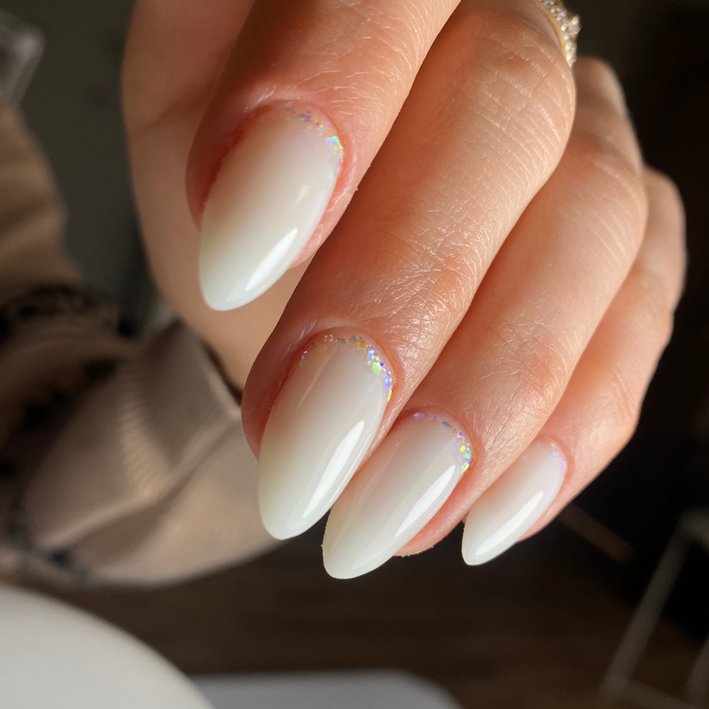 Маникюр без покрытия