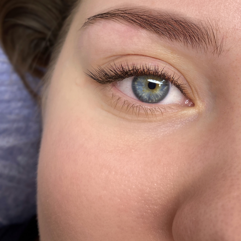 Наращивание ресниц 1Д