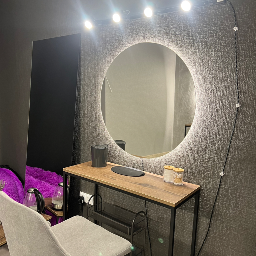 Место №4 (возле окна)