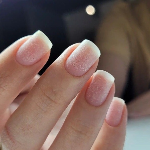 Маникюр классический