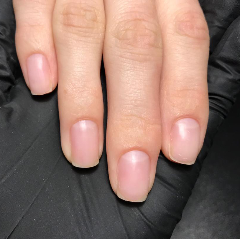 Пилочный маникюр (+покрытие лечебным лаком)