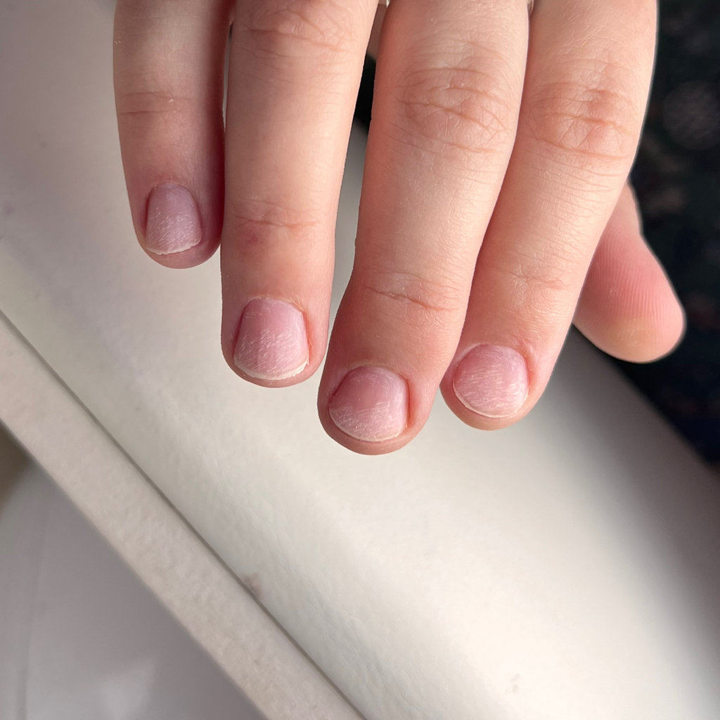 Маникюр обработка