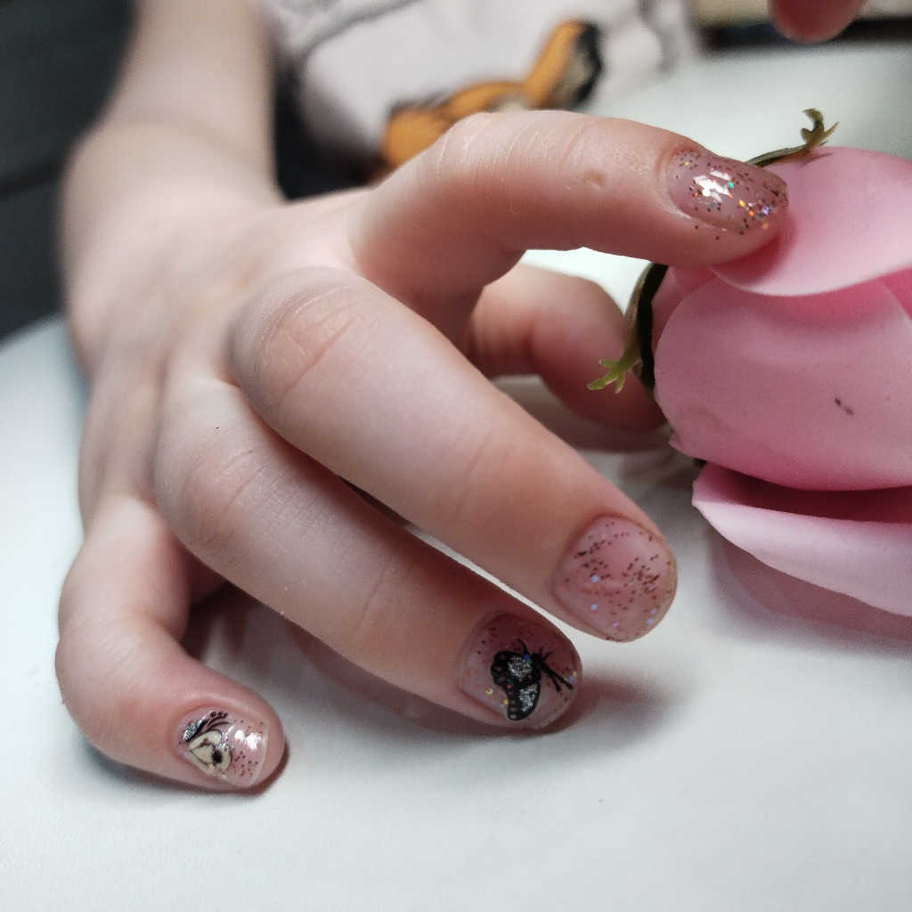 Маникюр детский гигиенический