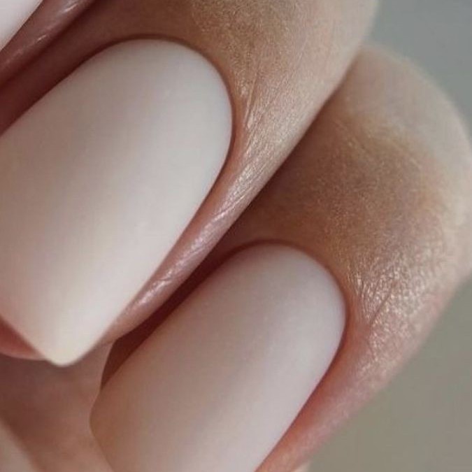 Маникюр аппаратный без покрытия