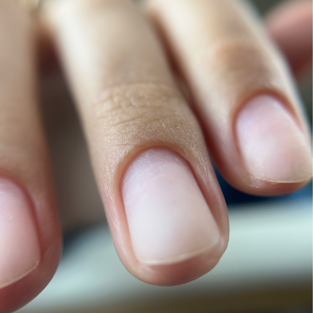 Маникюр без покрытия