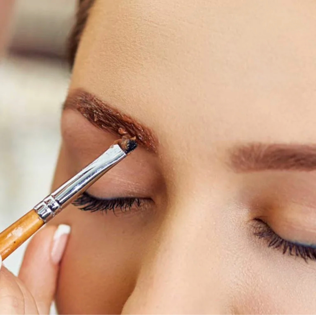 ТОЛЬКО Окрашивание бровей