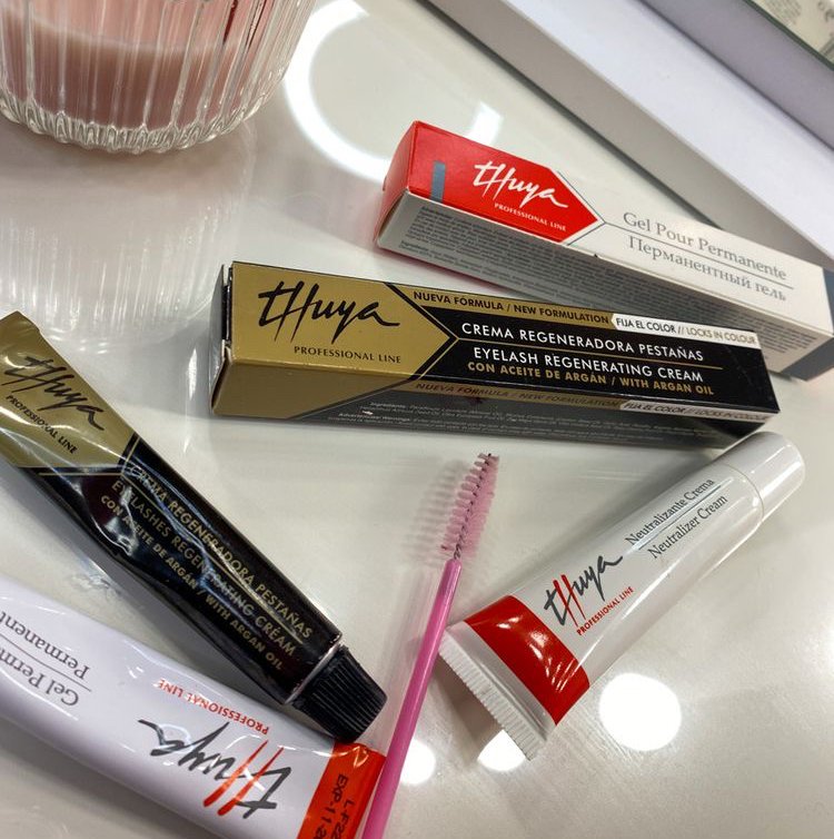 Комплекс: Коррекция+окрашивание+ламинирование бровей