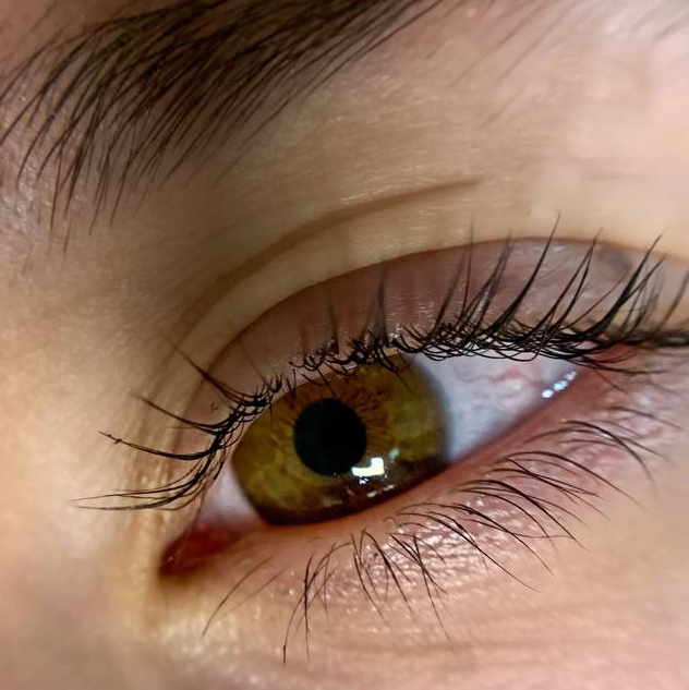 Окрашивание ресниц