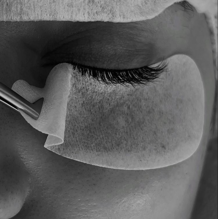 Окрашивание ресниц