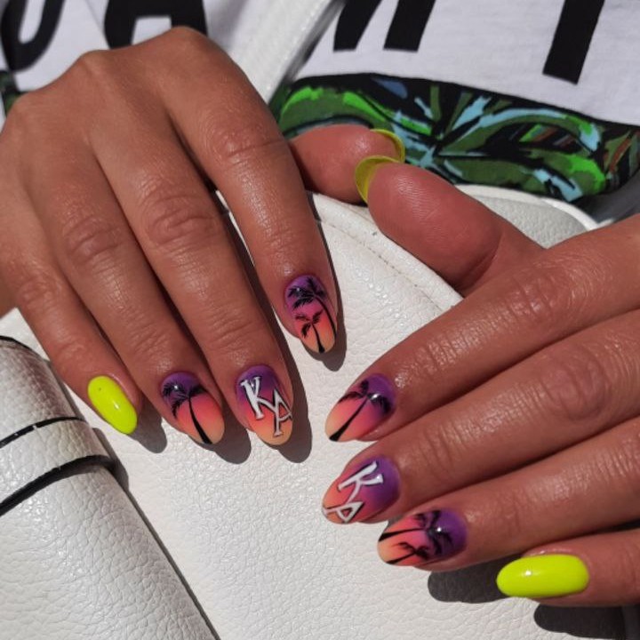 Маникюр с покрытием + дизайн