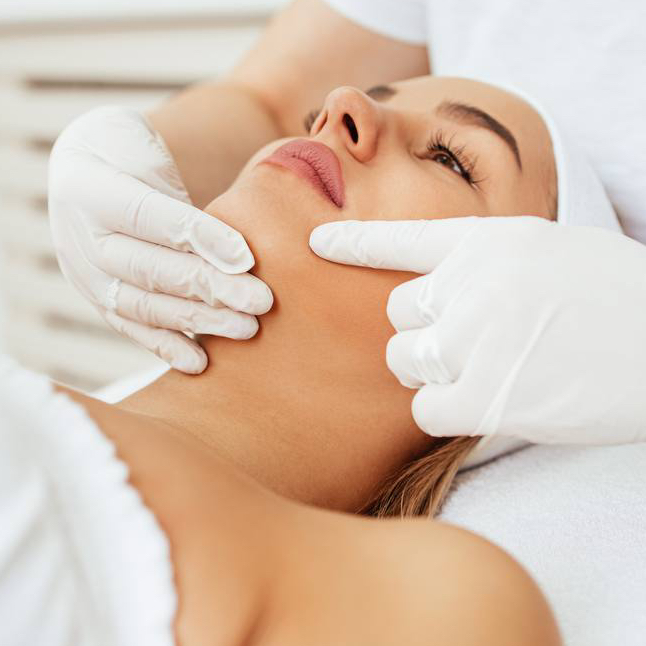 Массаж лица классический