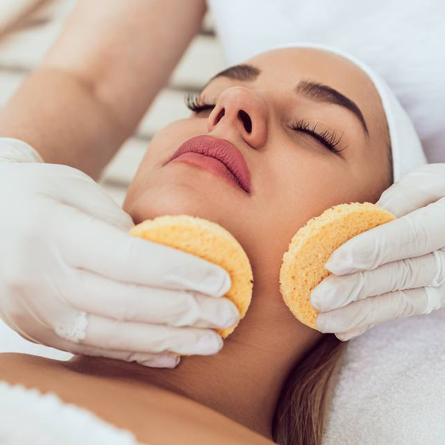 Массаж лица (курс 10 процедур - со скидкой 14%)