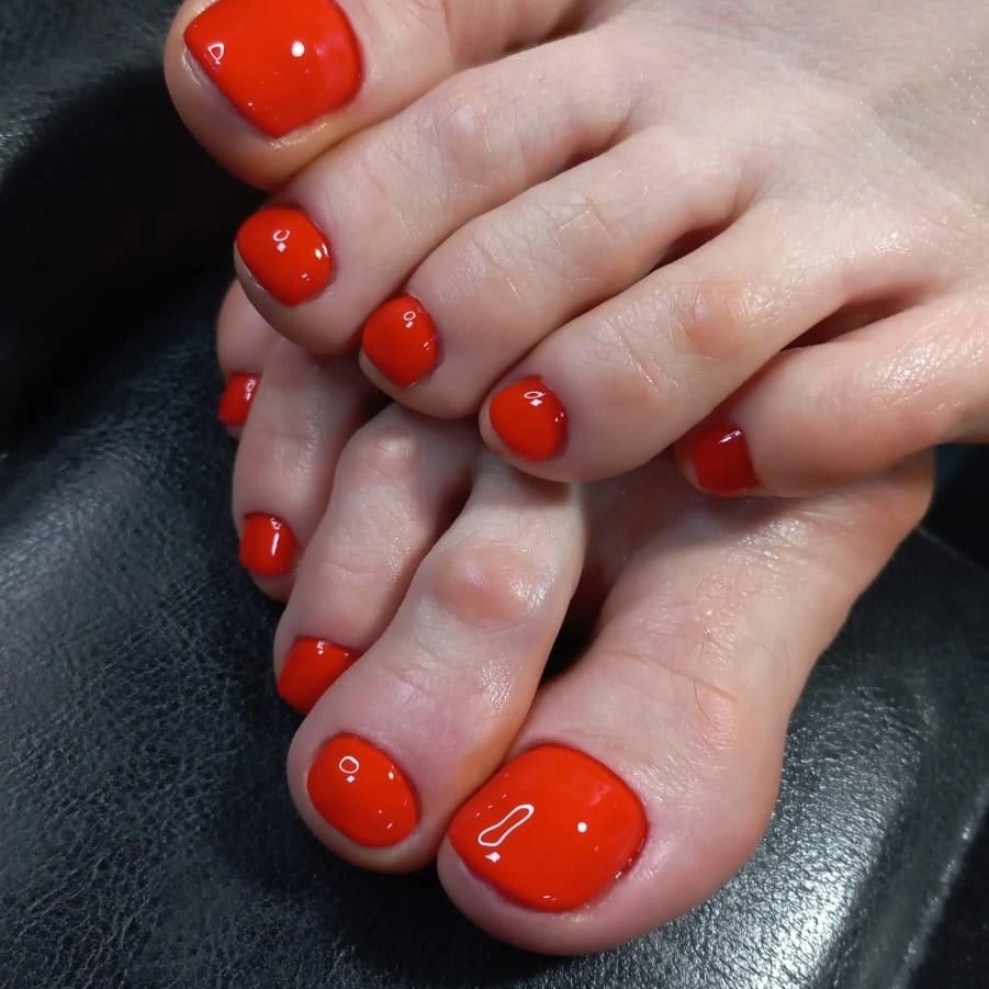 Педикюр полностью+ покрытие гель-лак