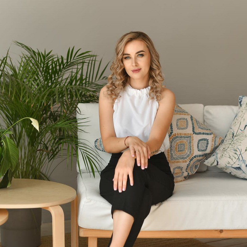 Быкова Юлия