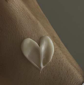 Депиляция подмышечных впадин воск