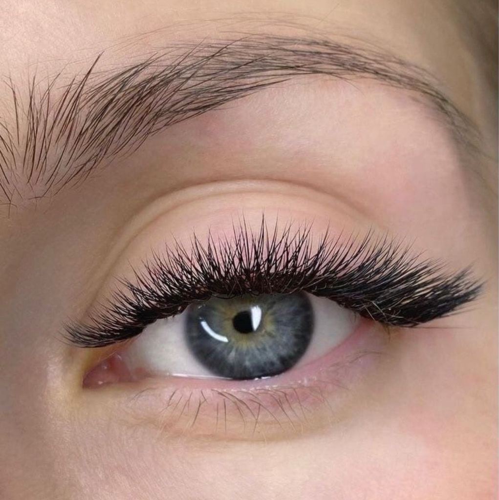 3D наращивание ресниц