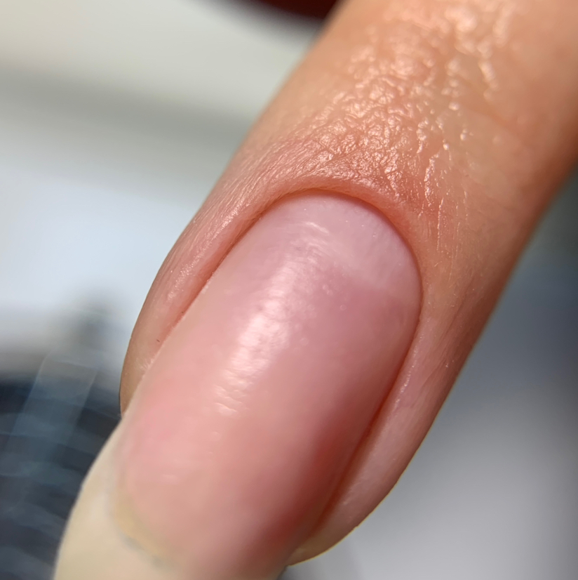 Маникюр без покрытия