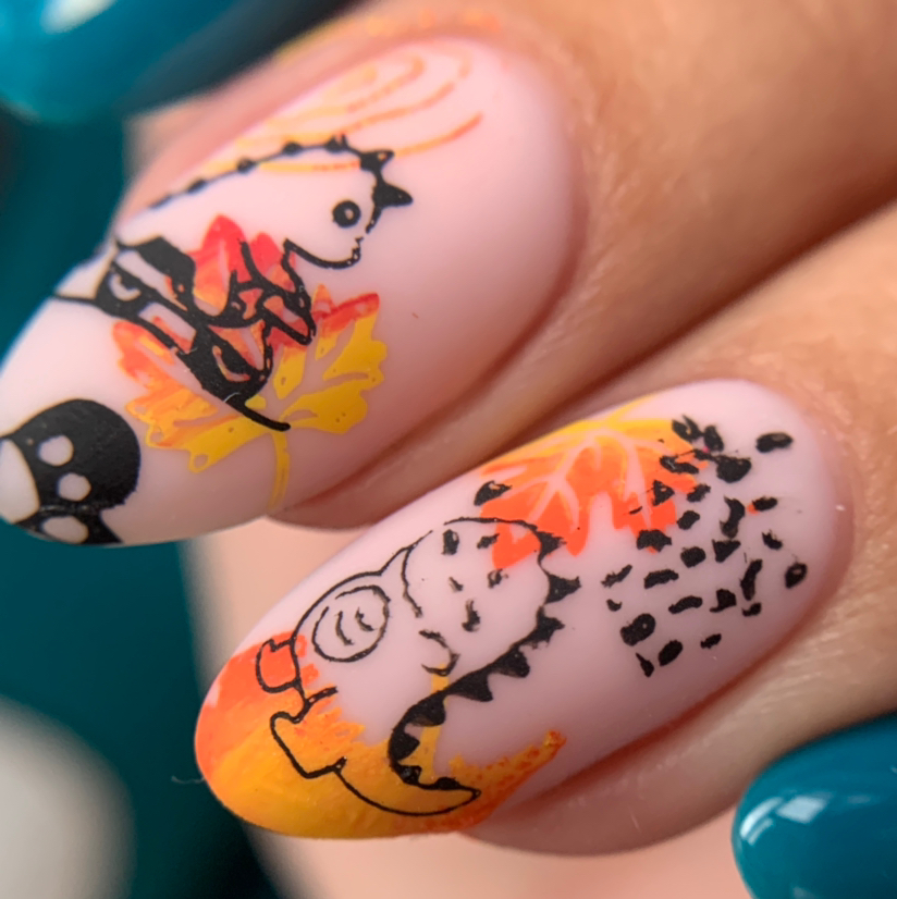 Укрепление ногтей с дизайном