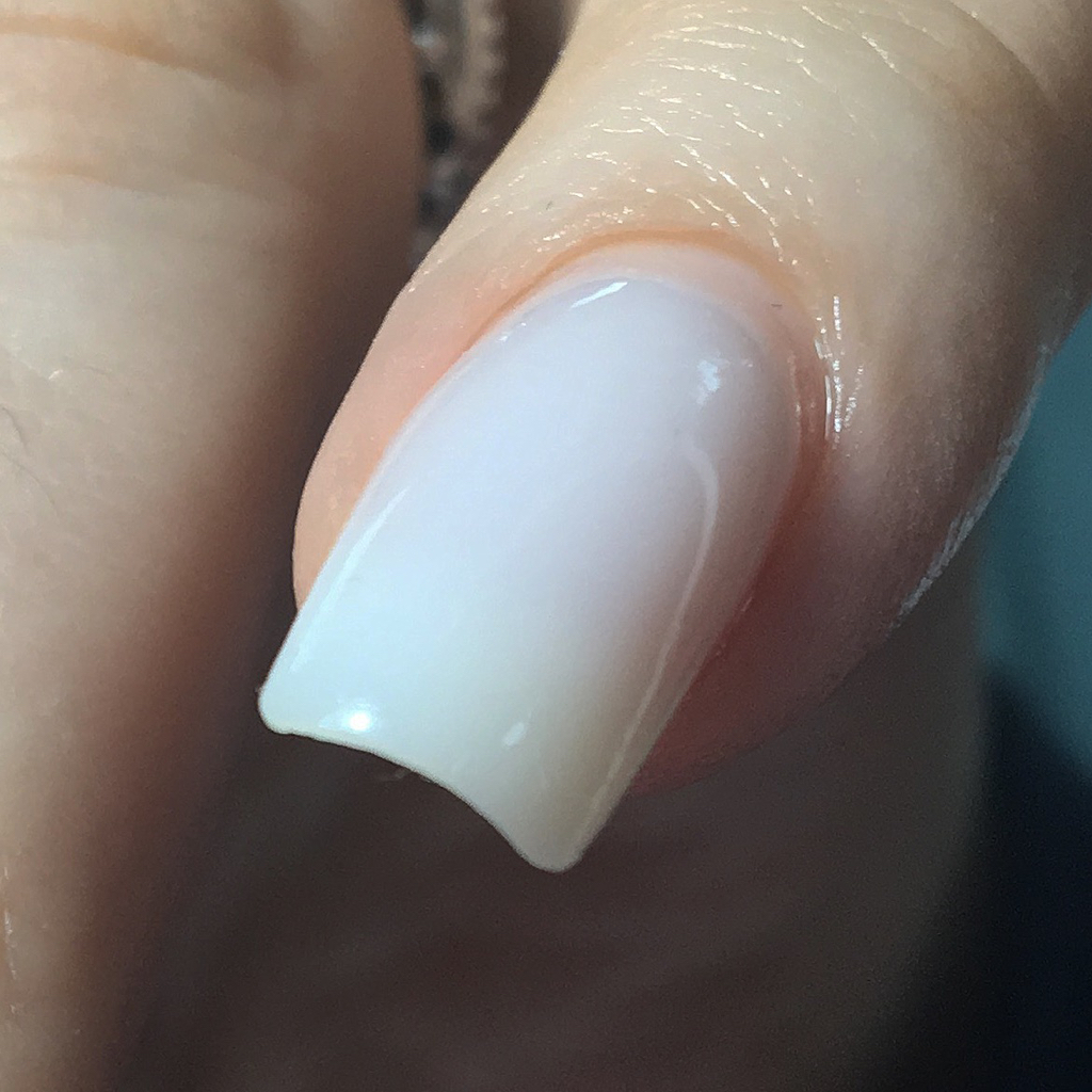 Наращивание ногтей до двойки