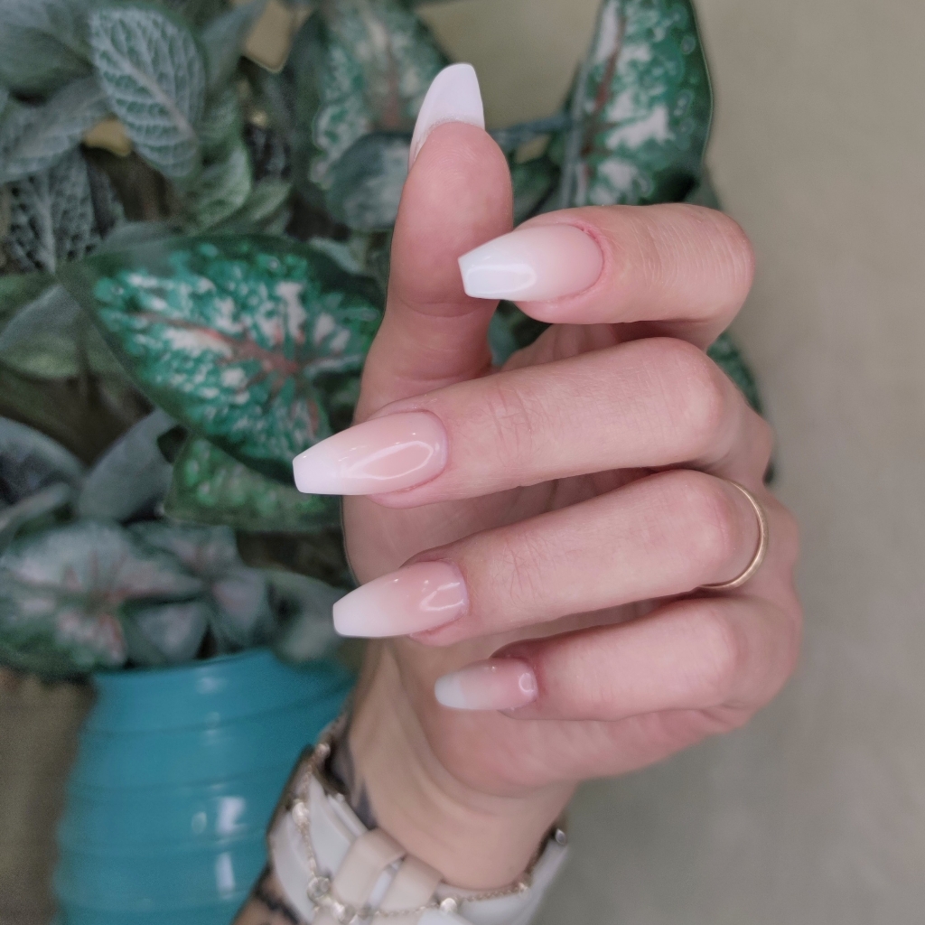 Наращивание ногтей на типсы