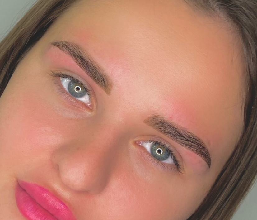 Архитектура  Окрашивание бровей (краска/хна на выбор)