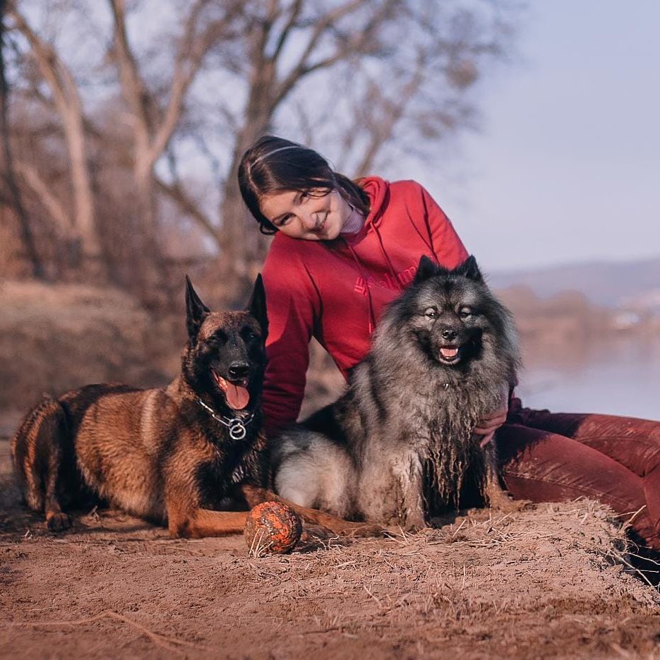 Кажарская Юлия