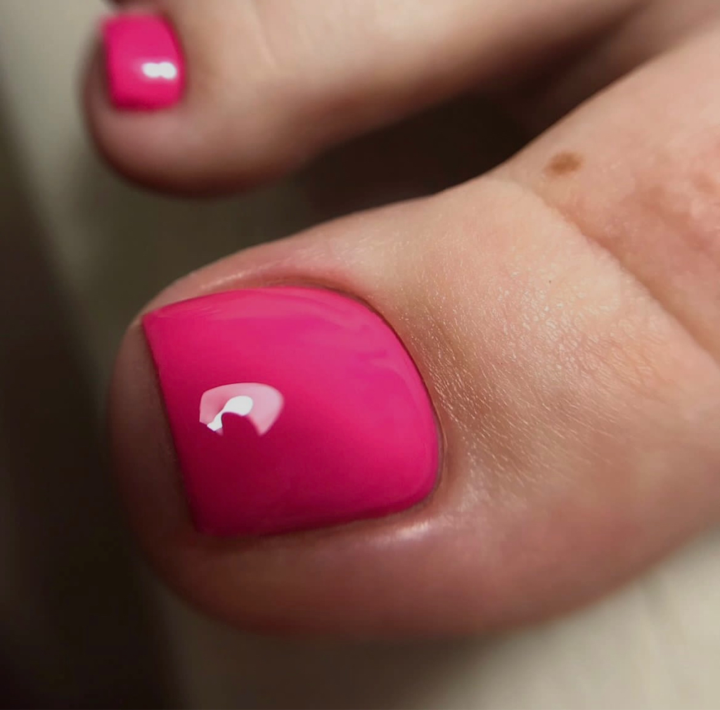 Педикюр с покрытием